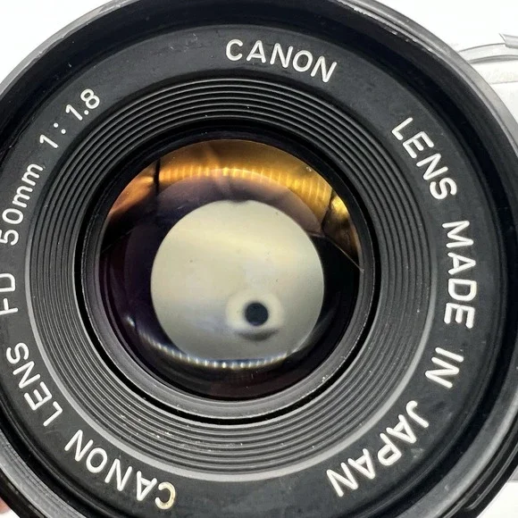 Canon AE-1 35mm SLR Film Camera w/ 50mm f1.8 S.C. & 80-200 mm 1:3.9 Lens-Manuals - Picture 8 of 13